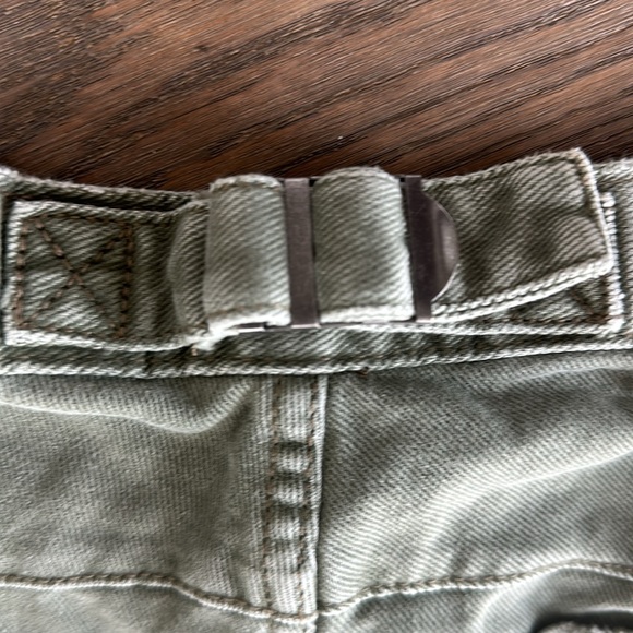 Never worn Le Wolves by One Teaspoon army denim short - Picture 6 of 6